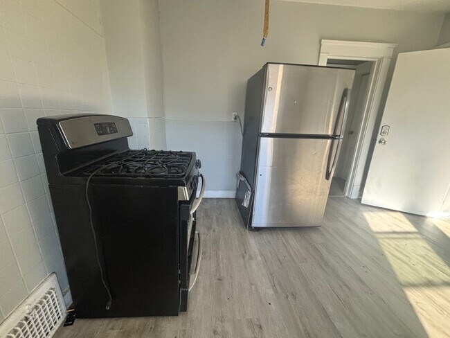 Foto del edificio - 12121 Angelus Ave