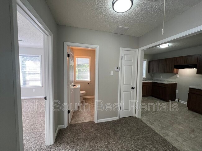 Foto del edificio - 77 E Fernwood Ave