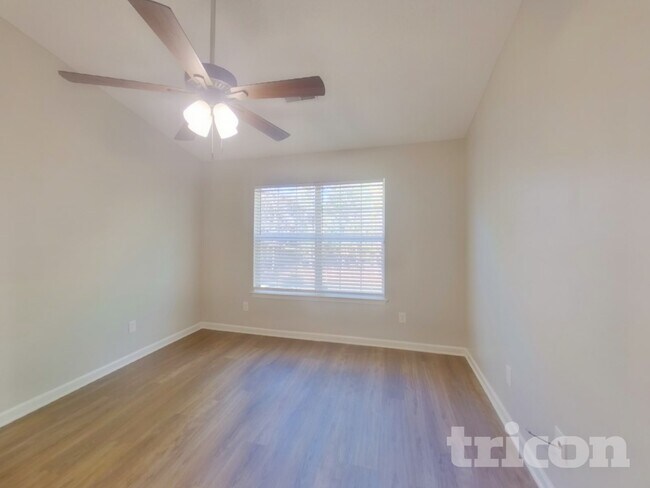 Foto del edificio - 5 Hamilton Pl Ct