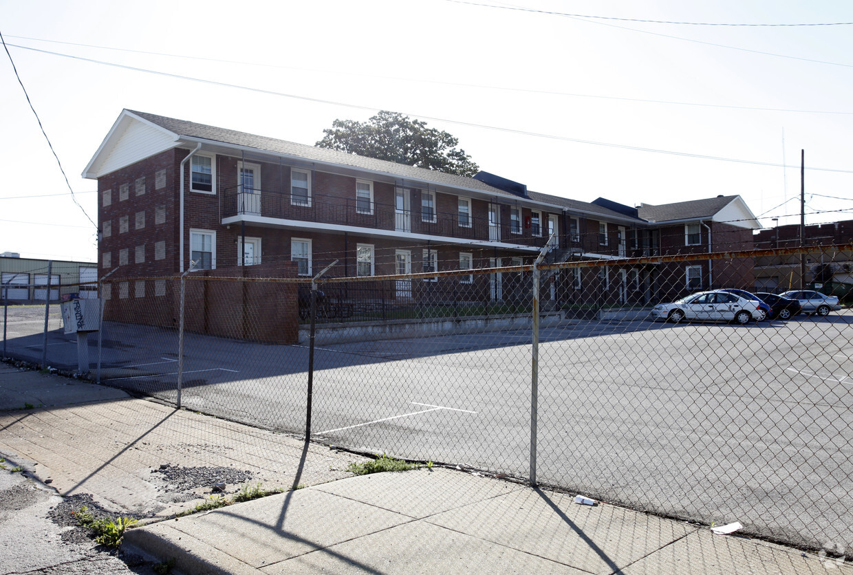 Building Photo - John A. Gupton Student Apartments