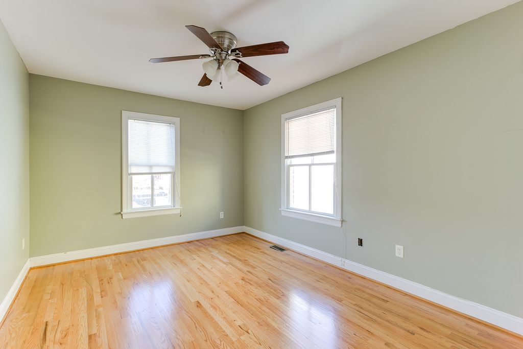 Foto principal - 710 N 1st St