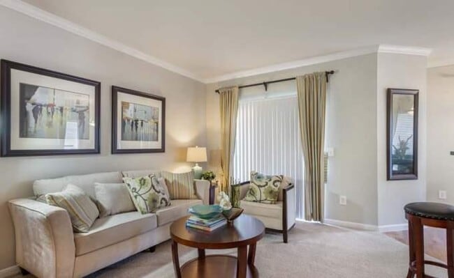 Building Photo - 2 bedroom in Sugar Land TX 77479