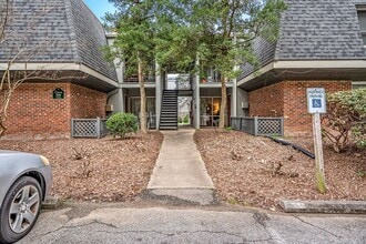 Building Photo - 108 Ephesus Church Rd