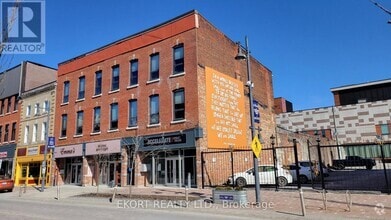 Building Photo - 251-251 Front St