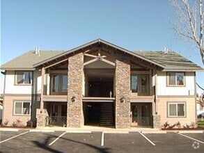 Building Photo - 225 NW Greenwood Ave