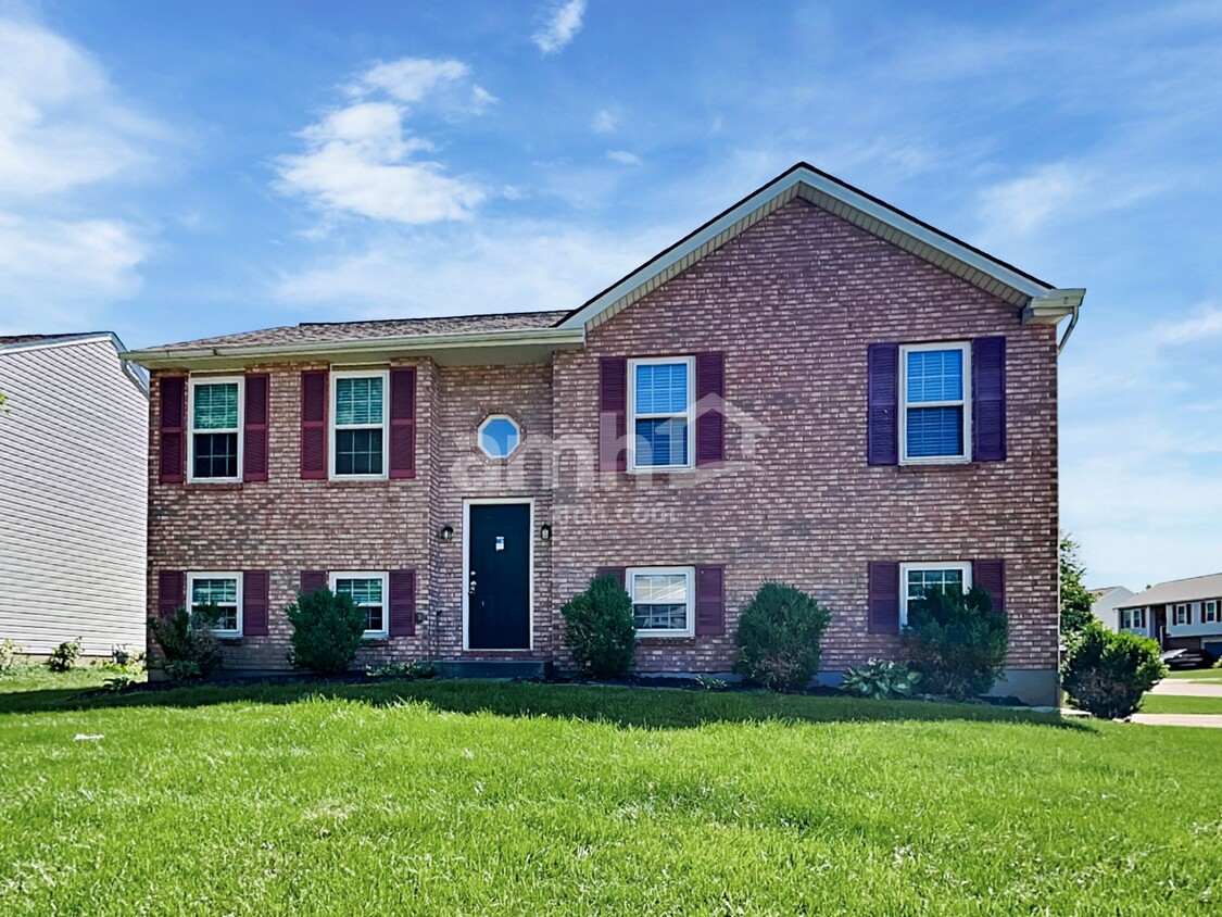 1791 Apple Cider Drive - House Rental in Hebron, KY | Apartments.com