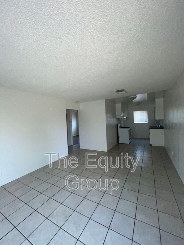 Building Photo - 2020 North Ave