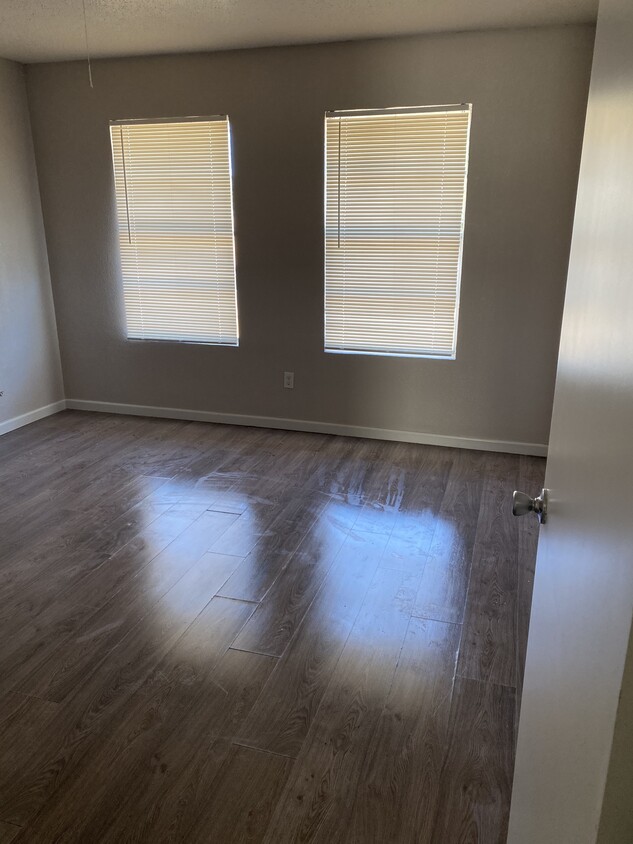 Bedroom 2 - 3618 Crestbrook Ct