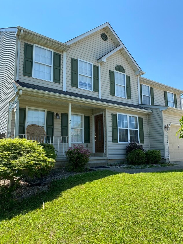 Front - 65 Chestnut Dr