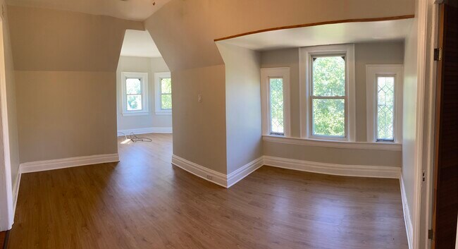 Foto del edificio - 257 Richmond Ave