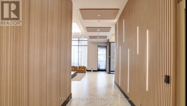 Photo du bâtiment - 4070 Confederation Pkwy