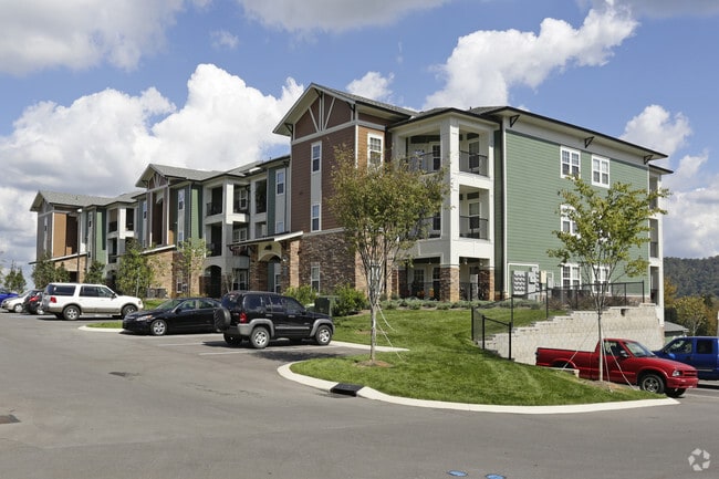 Building - Preserve Parc
