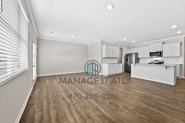 Building Photo - Brand New 3 Bedroom Townhome near Mall of ...