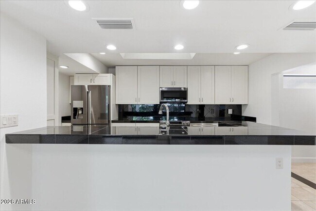 Foto del edificio - 5309 N 24th Pl