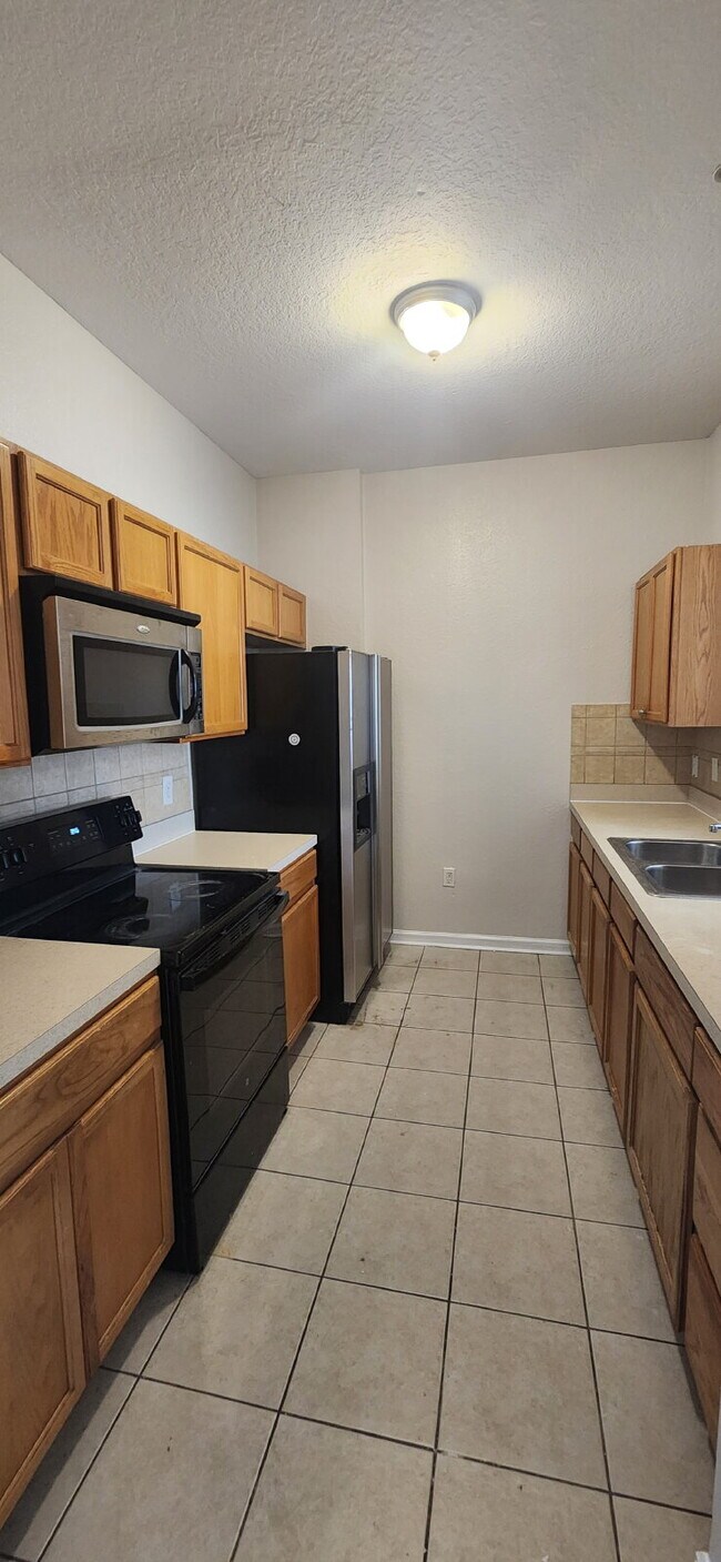 Foto del edificio - 3 bedroom condo in Horizons at Vista Lakes