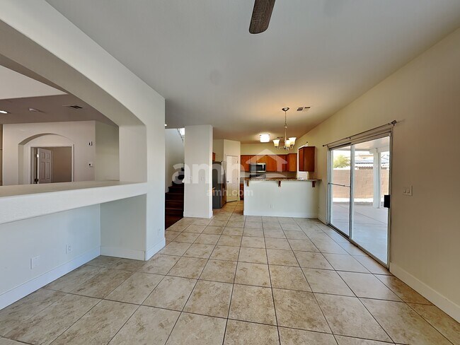 Foto del edificio - 9468 Descending Creek St