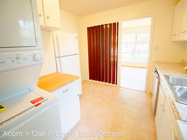 Building Photo - 3 br, 1 bath House - 1605 Bivins St.