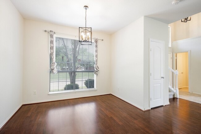 Foto del edificio - 3900 Braxton Ln