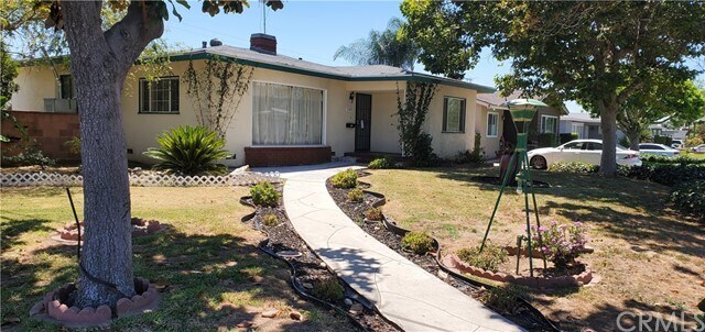Primary Photo - 1322 E Elgenia Ave
