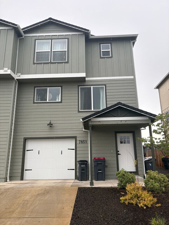 Foto del edificio - 7851 28th St