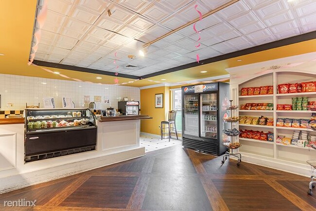 Foto del edificio - 28301 Franklin Rd