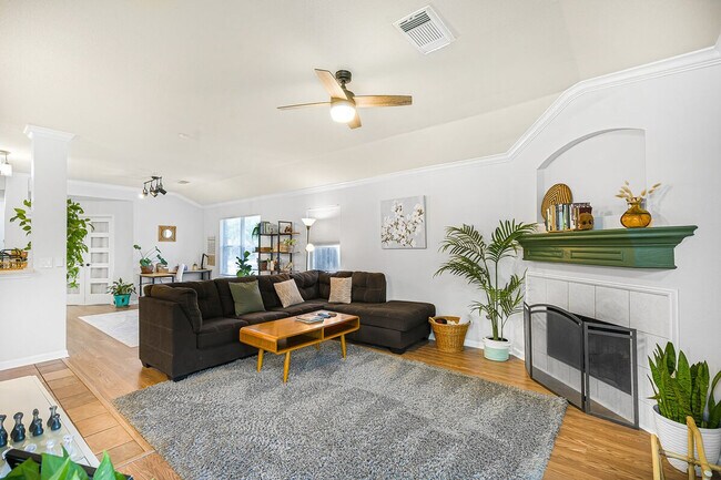 Foto del edificio - 904 Melted Candle Cove