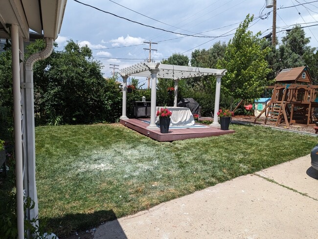 Backyard - 950 S Harrison St