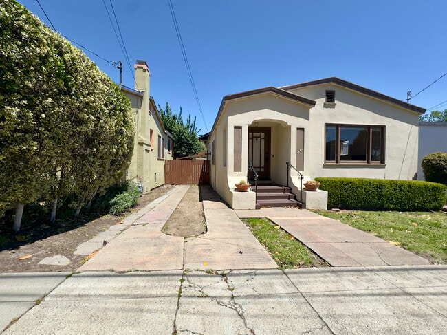 Building Photo - 50 Olive Ave