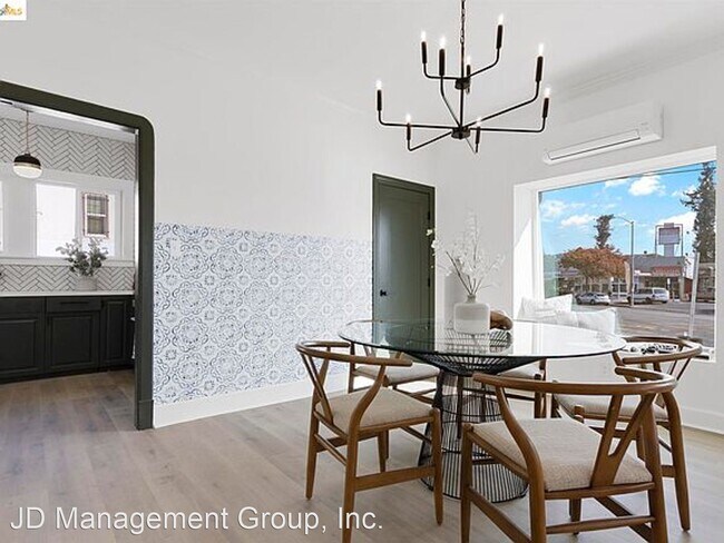 Building Photo - 2 br, 1 bath House - 2734 Macarthur Blvd