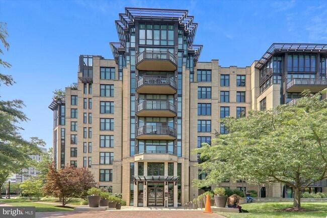 Foto del edificio - 4301 Military Rd NW