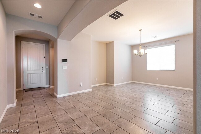 Building Photo - 5048 Royal Indigo St