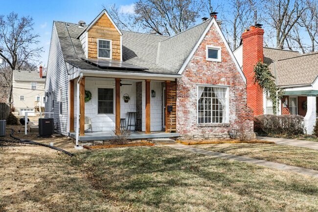 Foto del edificio - 7234 Baltimore Ave