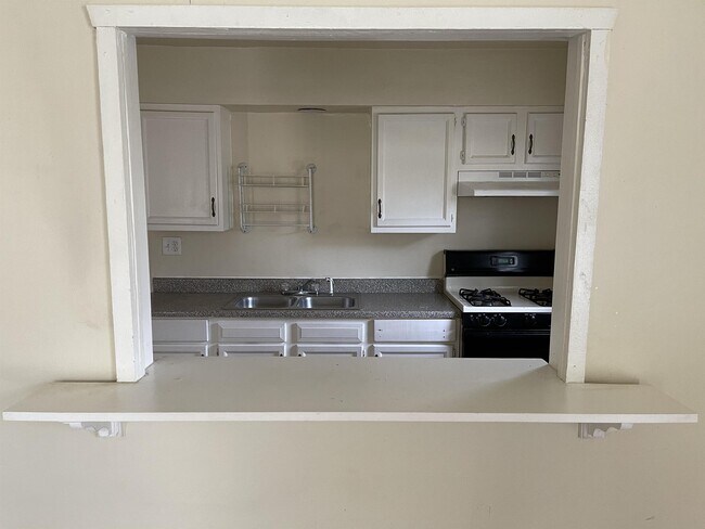 Foto del edificio - 334 Raymond St