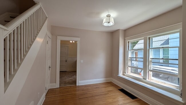Dining Room - 122 Caroline St