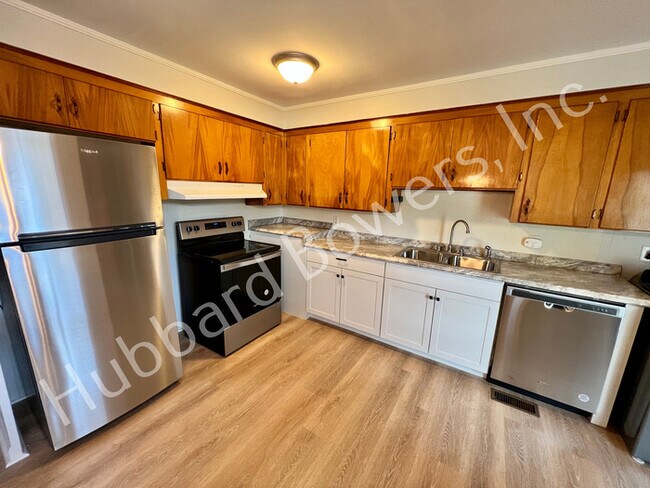 Building Photo - Great Location in Columbia's best neighbor...