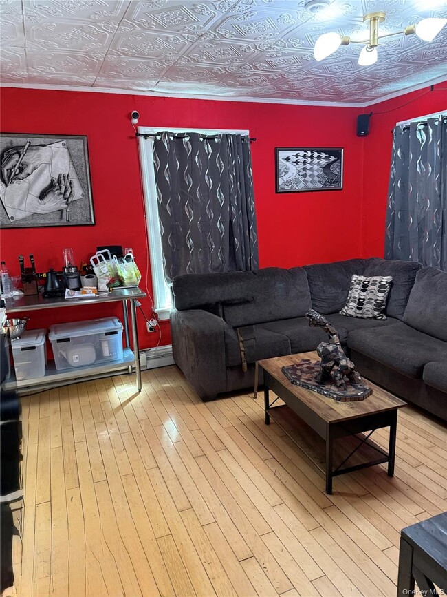 Foto del edificio - 64 Brookside Ave