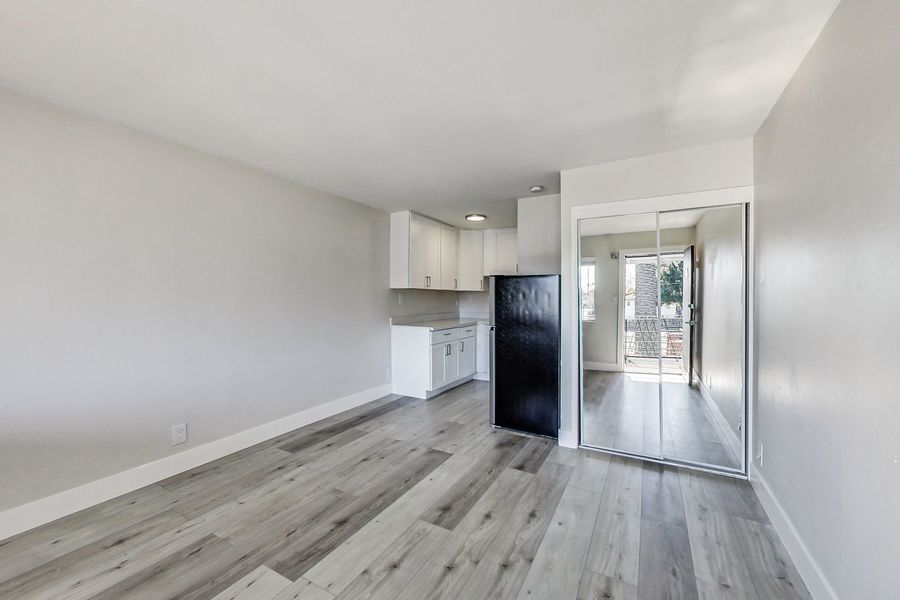 Foto principal - Beautifully Renovated Fremont Community. 2...