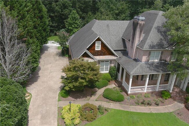 Foto del edificio - 5167 Belmore Ct NE