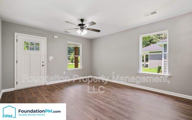 Building Photo - 3819 Grey Rd