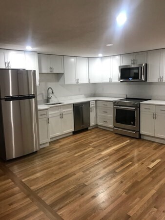 Foto del edificio - 506 E Broadway