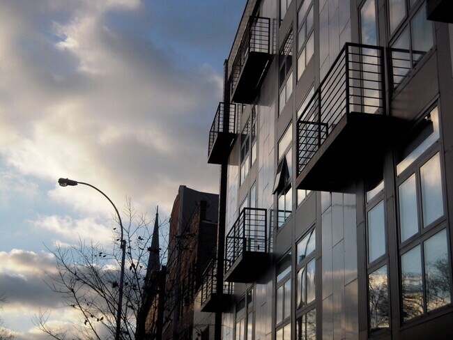 Foto del edificio - 225 Maujer St
