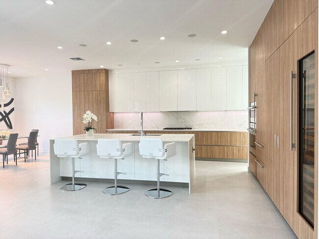 Foto del edificio - 8598 Apple Falls Ln