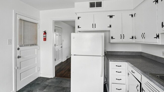 Foto del edificio - 3608 Jackson St