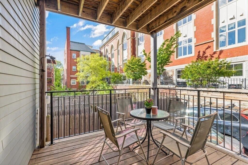 235 Dorchester St Unit 1, Boston, MA 02127 235 Dorchester St Boston