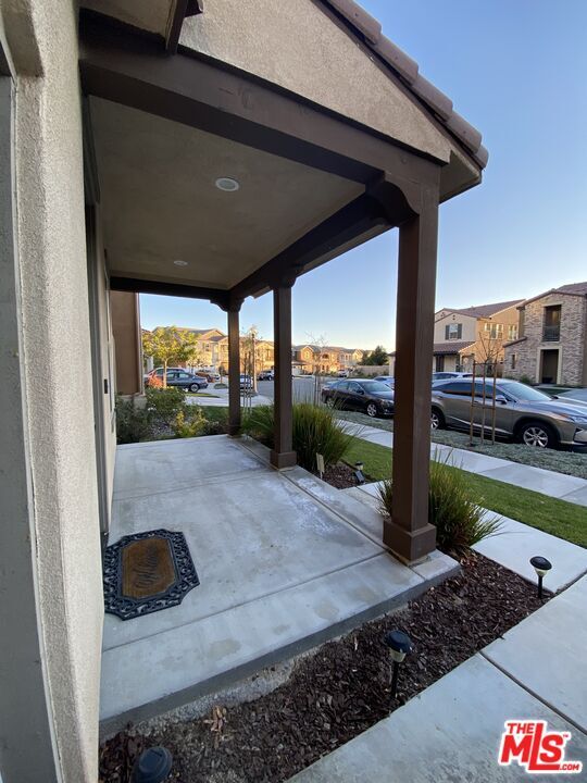 Foto del edificio - 27344 Ellery Pl