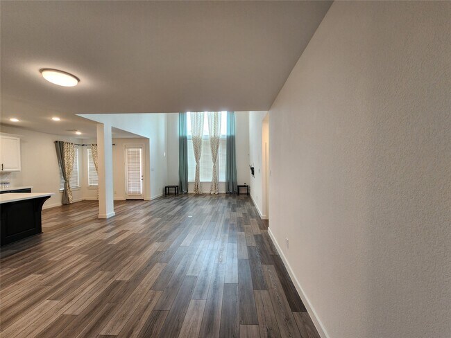 Foto del edificio - 23623 Bottlebrush Terrace Trl