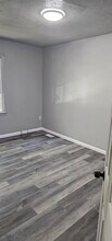 Building Photo - 5013 Wabash Pl