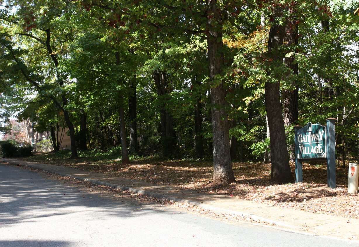 Building Photo - Gateway Village Apartments