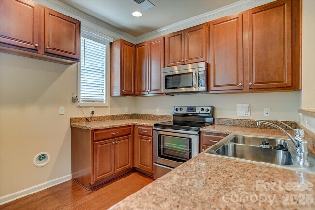 Foto del edificio - 11177 Cedar Walk Lane