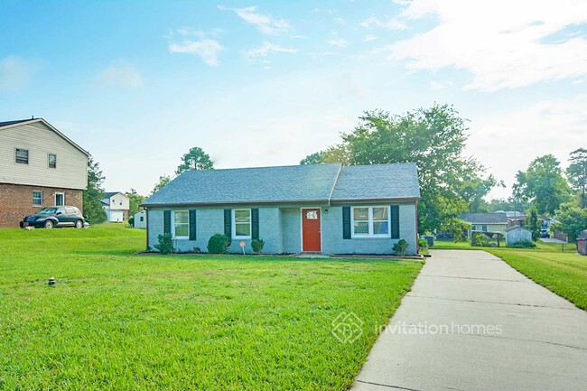 Building Photo - 4810 S Singing Woods Pl